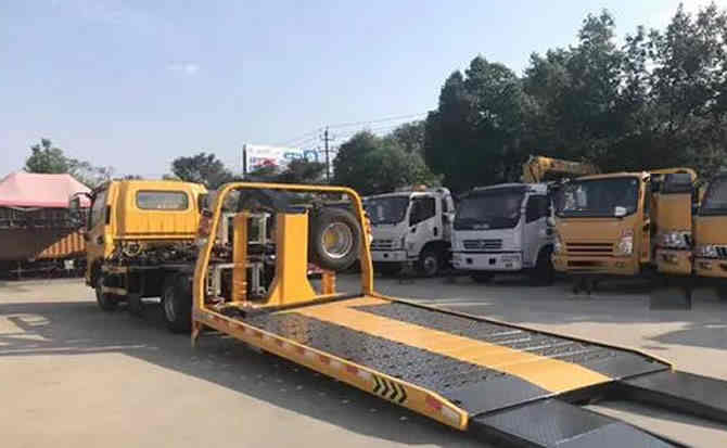 凌河区汽车中途维修案例